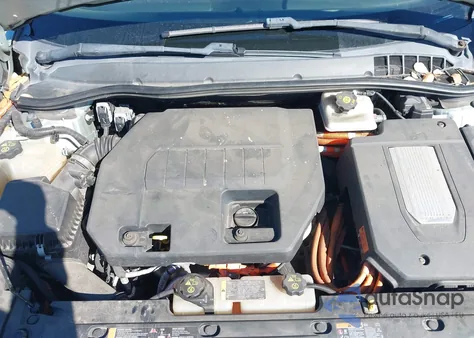 2012 Chevrolet Volt z USA, uszkodzony, nr VIN 1G1RB6E43CU102527